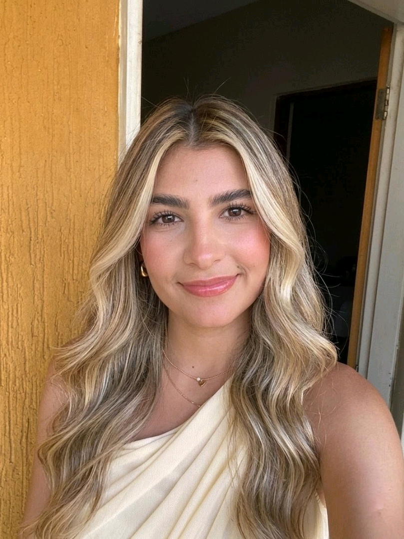 Someone smiling during a friendly video chat with a stranger on Ome Call